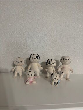 Vintage Rare Calico Critters- Dalmatian Dogs lot of 6 piece